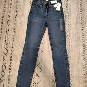 Maurices Women's Classic Blue Skinny Jeans